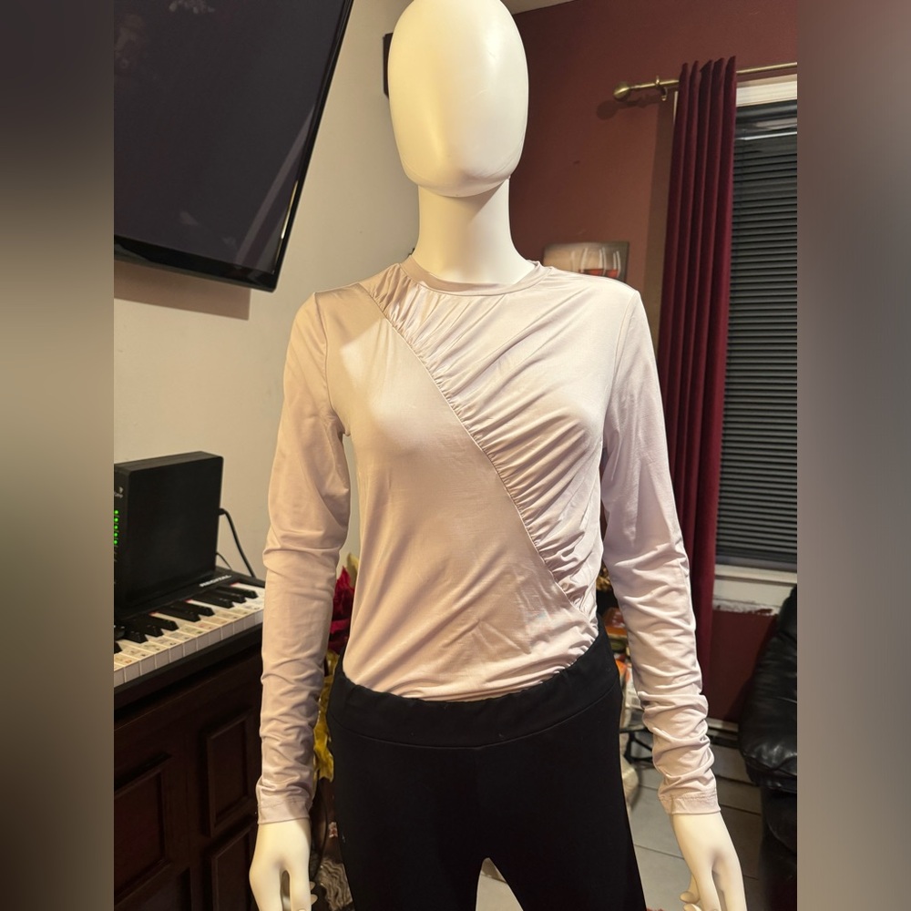 Mango Viscose Ruched long Sleeve top: Size Medium - NNT